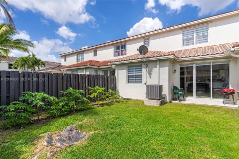Touwnhouse à vendre à Homestead, Floride: 4 chambres, 163.97 m2 № 2170563 - photo 18