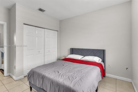 Touwnhouse à vendre à Homestead, Floride: 4 chambres, 163.97 m2 № 2170563 - photo 10