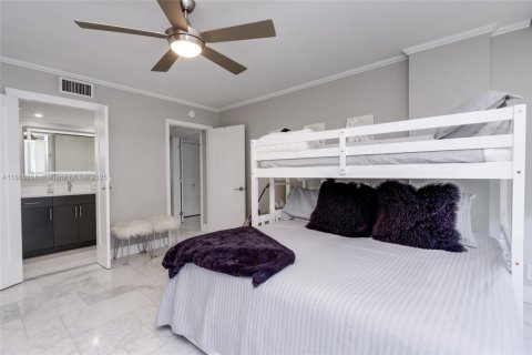 Condo in Boca Raton, Florida, 2 bedrooms  № 1897259 - photo 28