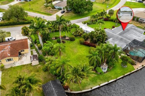 Casa en venta en Fort Myers, Florida, 3 dormitorios, 210.24 m2 № 1778417 - foto 10