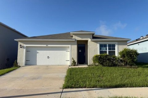 House in Haines City, Florida 4 bedrooms, 173.45 sq.m. № 1855805 - photo 1