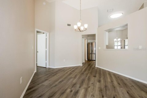House in Riverview, Florida 4 bedrooms, 147.9 sq.m. № 2379026 - photo 6
