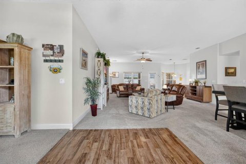 Villa ou maison à vendre à Palm Coast, Floride: 4 chambres, 231.98 m2 № 2238264 - photo 10