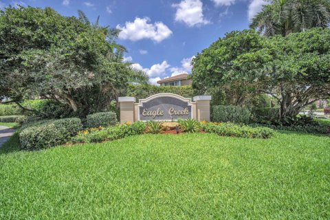 Casa en venta en Coral Springs, Florida, 4 dormitorios, 220.18 m2 № 1223301 - foto 1