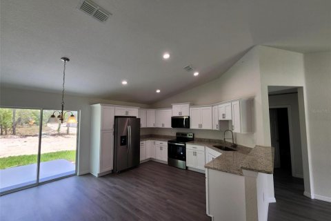 Купить виллу или дом в Даннеллон, Флорида 4 комнаты, 121.14м2, № 1670749 - фото 4