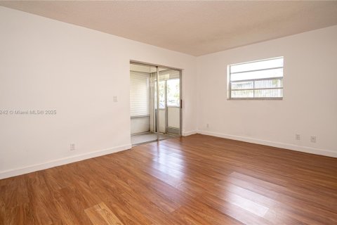 Купить кондоминиум в Делрей-Бич, Флорида 1 спальня, 70.61м2, № 1981722 - фото 22