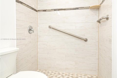 Купить кондоминиум в Делрей-Бич, Флорида 1 спальня, 70.61м2, № 1981722 - фото 20