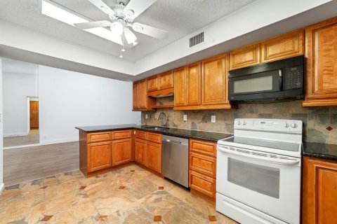 Condominio en alquiler en Boca Raton, Florida, 3 dormitorios, 109.44 m2 № 2084972 - foto 4