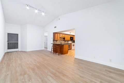 Condominio en alquiler en Boca Raton, Florida, 3 dormitorios, 109.44 m2 № 2084972 - foto 14