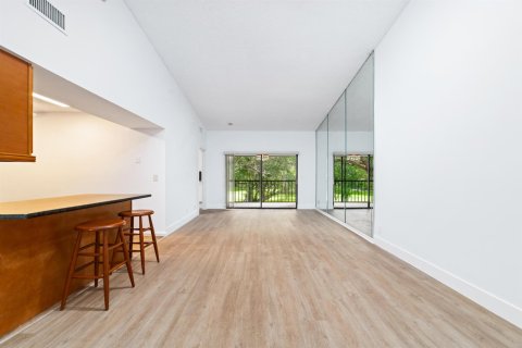 Condominio en alquiler en Boca Raton, Florida, 3 dormitorios, 109.44 m2 № 2084972 - foto 10