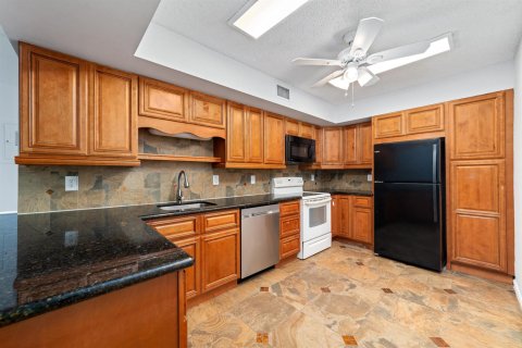 Condominio en Boca Raton, Florida, 3 dormitorios  № 2084972