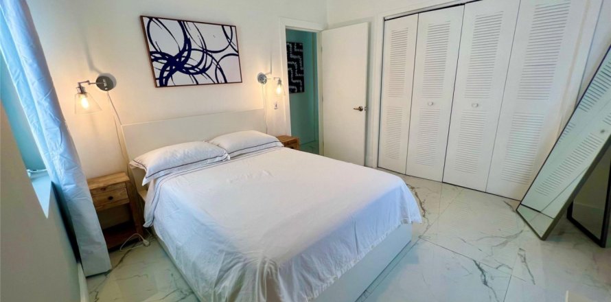 Villa ou maison à Miami, Floride 2 chambres, 123.19 m2 № 1079570