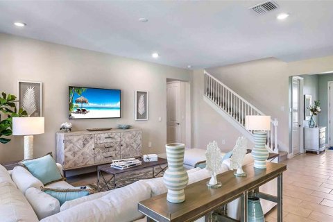 House in Lakewood Ranch, Florida 4 bedrooms, 256.04 sq.m. № 1882946 - photo 17