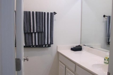 Снять в аренду виллу или дом в Сарасота, Флорида 3 спальни, 181.53м2, № 1805424 - фото 30