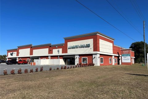 Immobilier commercial à Ocala, Floride 5206.89 m2 № 2108574