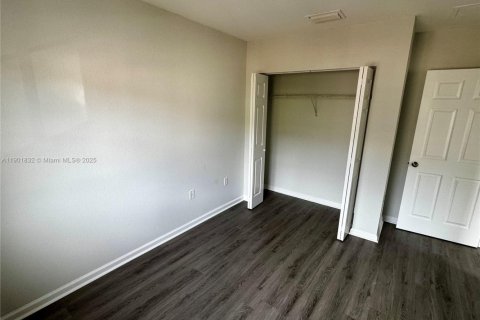 Condominio en venta en Miami Gardens, Florida, 3 dormitorios, 131.92 m2 № 1951829 - foto 20