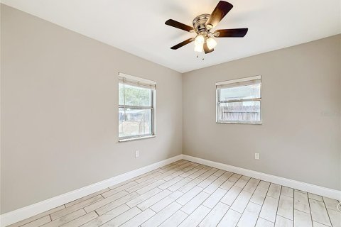 Villa ou maison à vendre à Clearwater, Floride: 3 chambres, 129.32 m2 № 2408100 - photo 17