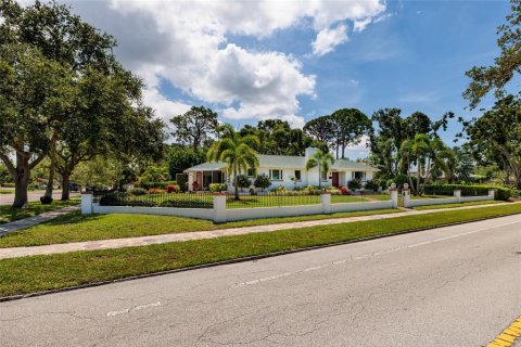 Villa ou maison à vendre à Saint Petersburg, Floride: 3 chambres, 175.21 m2 № 1832193 - photo 5