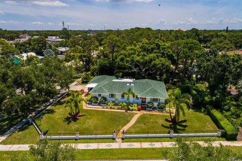 Villa ou maison à vendre à Saint Petersburg, Floride: 3 chambres, 175.21 m2 № 1832193 - photo 1
