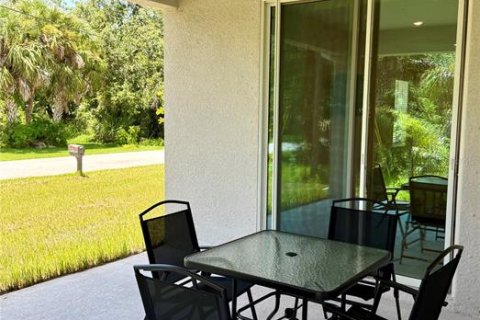 Villa ou maison à vendre à Port Charlotte, Floride: 3 chambres, 192.12 m2 № 2145217 - photo 13