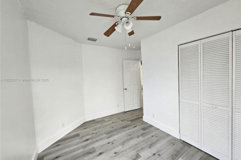 Villa ou maison à vendre à Fort Lauderdale, Floride: 3 chambres, 84.17 m2 № 1938485 - photo 14