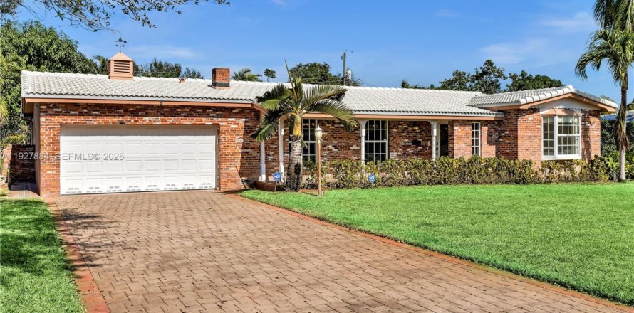 Villa ou maison à Hollywood, Floride 3 chambres, 170.01 m2 № 1987291