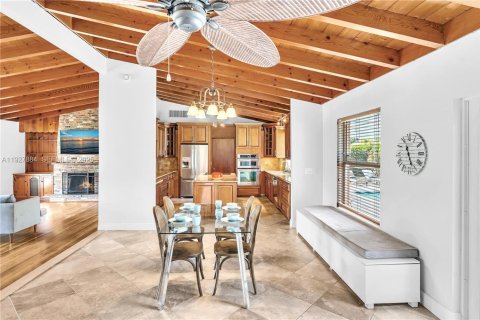 Villa ou maison à vendre à Hollywood, Floride: 3 chambres, 170.01 m2 № 1987291 - photo 12