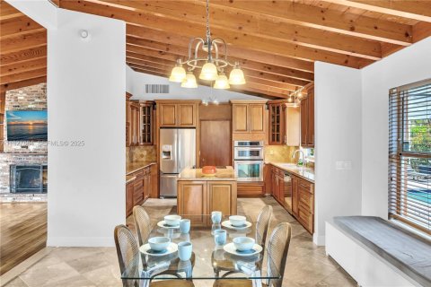 Villa ou maison à vendre à Hollywood, Floride: 3 chambres, 170.01 m2 № 1987291 - photo 13