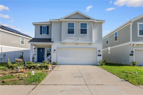 Villa ou maison à Groveland, Floride 4 chambres, 173.82 m2 № 2388377