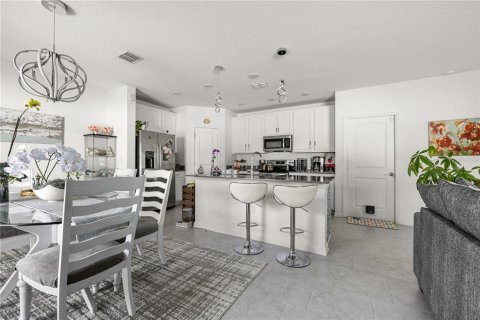 Villa ou maison à vendre à Groveland, Floride: 4 chambres, 173.82 m2 № 2388377 - photo 10