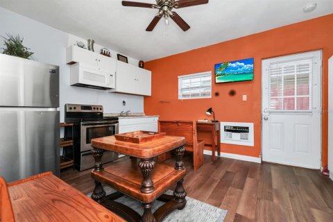 Купить виллу или дом в Киссимми, Флорида 5 комнат, 140.1м2, № 1803848 - фото 24