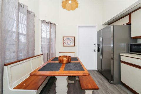 Купить виллу или дом в Киссимми, Флорида 5 комнат, 140.1м2, № 1803848 - фото 11