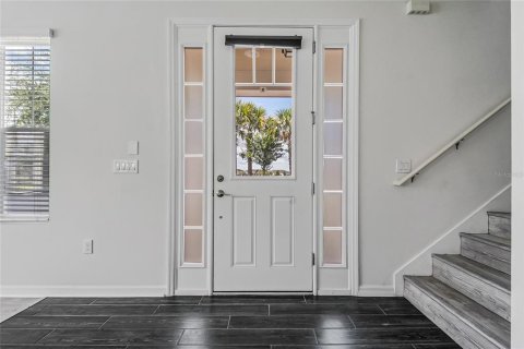 Townhouse in Orlando, Florida 3 bedrooms, 148.36 sq.m. № 2157310 - photo 8