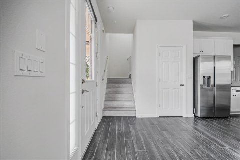Townhouse in Orlando, Florida 3 bedrooms, 148.36 sq.m. № 2157310 - photo 17
