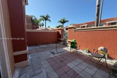 Condominio en venta en Doral, Florida, 2 dormitorios, 91.04 m2 № 2000265 - foto 10
