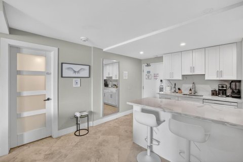 Condominio en venta en Fort Lauderdale, Florida, 3 habitaciones, 41.81 m2 № 2078415 - foto 17