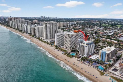 Condominio en Fort Lauderdale, Florida, 3 habitaciones № 2078415