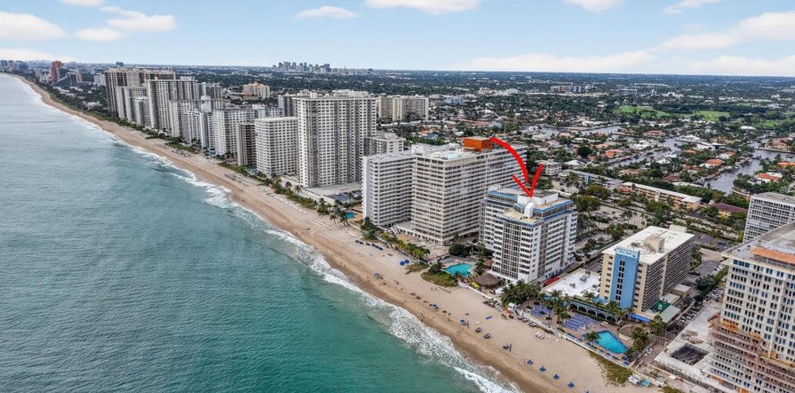 Condominio en Fort Lauderdale, Florida, 3 habitaciones  № 2078415