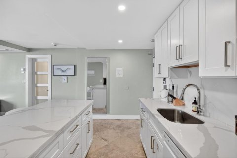 Condominio en venta en Fort Lauderdale, Florida, 3 habitaciones, 41.81 m2 № 2078415 - foto 23