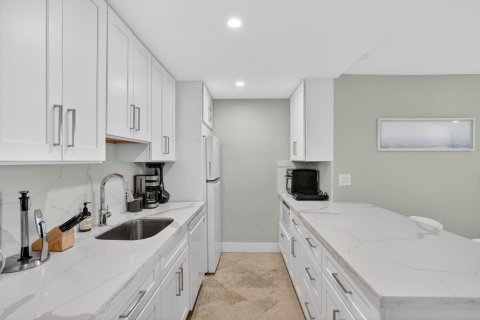 Condominio en venta en Fort Lauderdale, Florida, 3 habitaciones, 41.81 m2 № 2078415 - foto 20