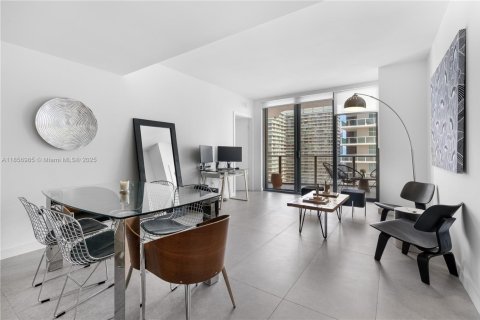 Copropriété à vendre à Miami, Floride: 2 chambres, 89.37 m2 № 1878729 - photo 5