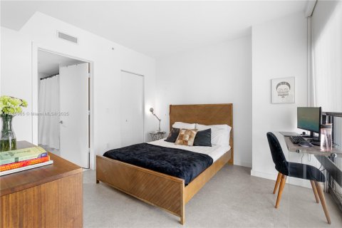 Copropriété à vendre à Miami, Floride: 2 chambres, 89.37 m2 № 1878729 - photo 11