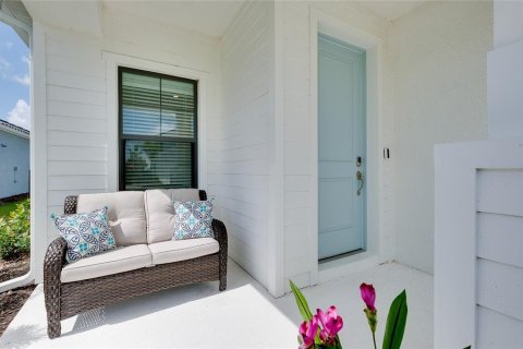 House in Sarasota, Florida 3 bedrooms, 172.98 sq.m. № 1824282 - photo 3