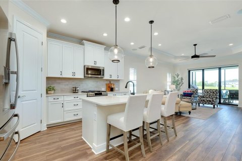 House in Sarasota, Florida 3 bedrooms, 172.98 sq.m. № 1824282 - photo 16