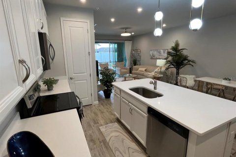 Casa en alquiler en Venice, Florida, 2 dormitorios, 139.54 m2 № 1724882 - foto 6