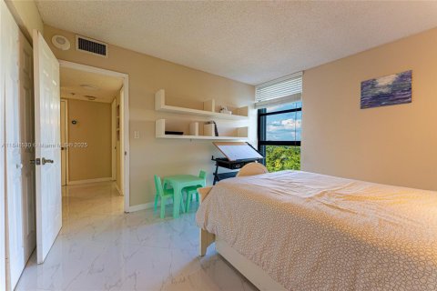 Condo in Aventura, Florida, 2 bedrooms  № 2061263 - photo 10