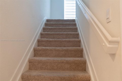 Townhouse in Homestead, Florida 3 bedrooms, 151.24 sq.m. № 1832420 - photo 19