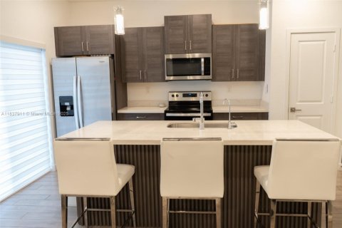 Townhouse in Homestead, Florida 3 bedrooms, 151.24 sq.m. № 1832420 - photo 8