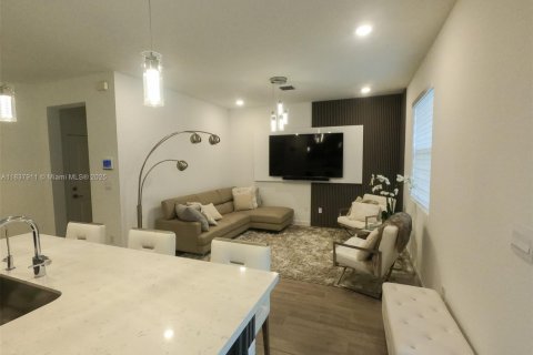 Townhouse in Homestead, Florida 3 bedrooms, 151.24 sq.m. № 1832420 - photo 10