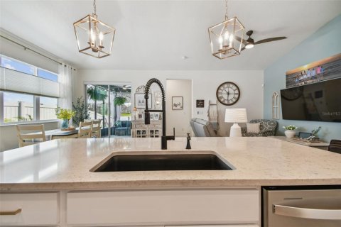 House in Parrish, Florida 3 bedrooms, 151.9 sq.m. № 1759940 - photo 6